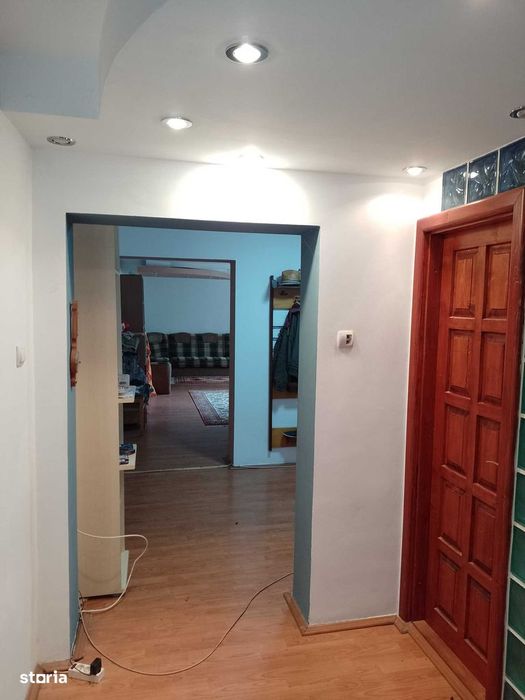 Vând apartament cu 4 camere , amenajat lux , Str. Ady Endre