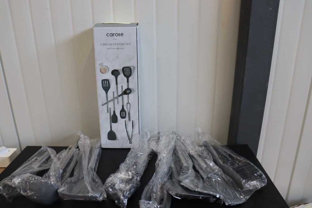 CAROTE 9бр. Комплект кухненски прибори, силиконова дръжка, сиви