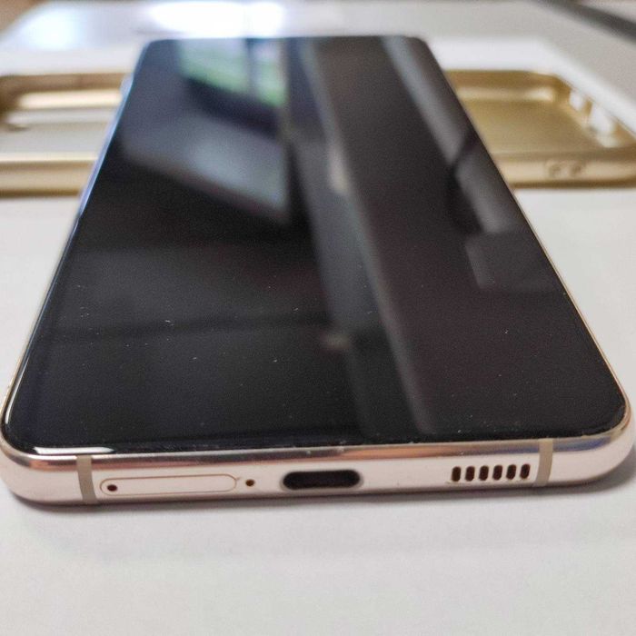 Samsung Galaxy S21 Plus 5G 256/8GB Отличен!!!