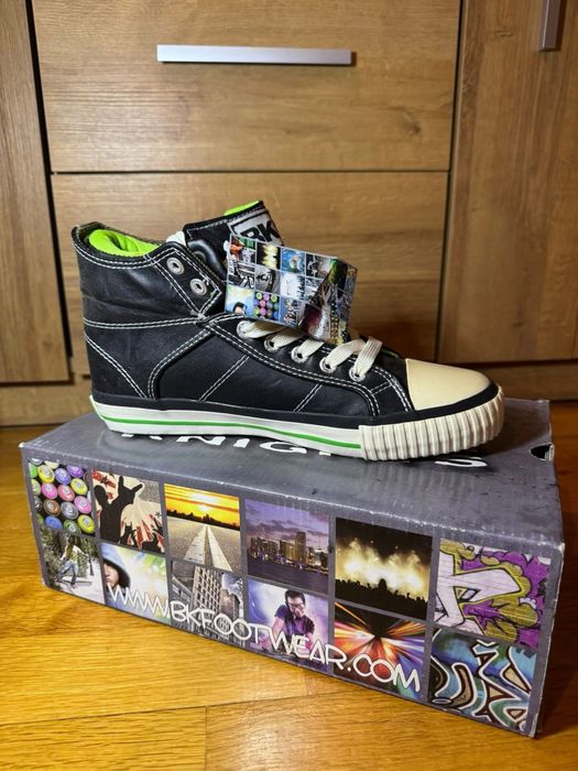 Дамски кецове нови