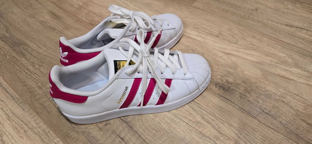 Adidas superstar 38.5-дамски кецове