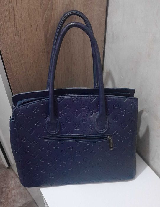 Дамска чанта. Синя.