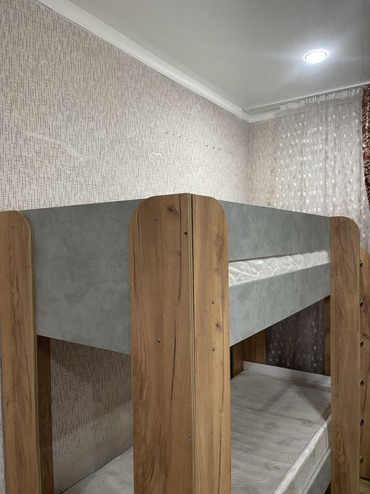 Двухярусный кровать