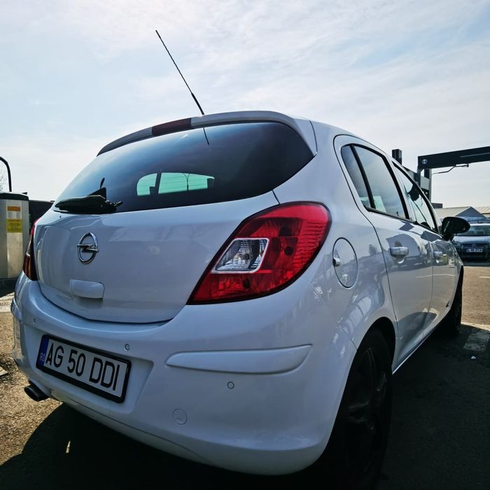 Opel Corsa D - Dec. 2011 - facelift - 163.000 km