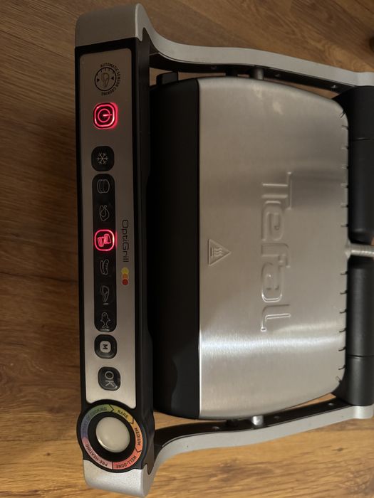 Tefal Optigrill+ 2000W, 6 programe automate