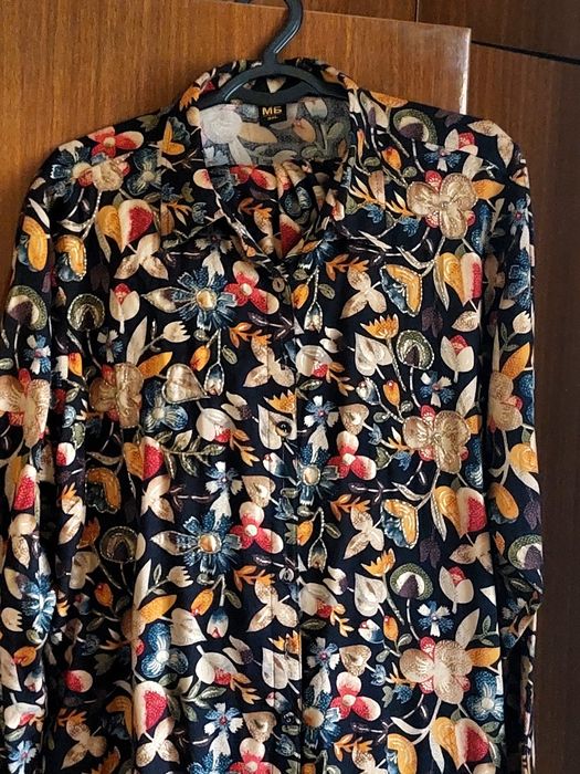 Шикарный, костюм двойка, импортный:Индия