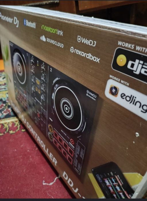 Продаю pioneerl ddj200