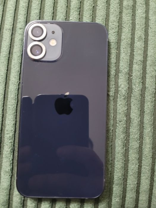 Iphone 12 mini  в отличном состоянии