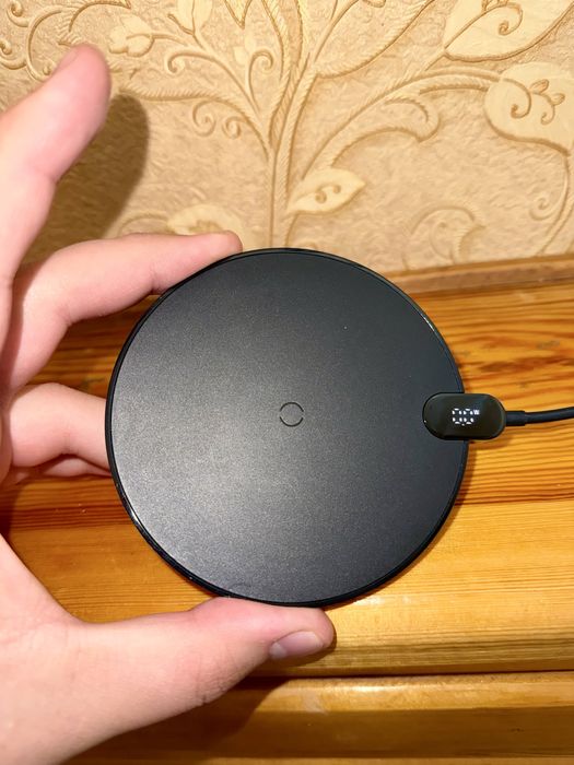Беспроводная зарядка Baseus на 15W