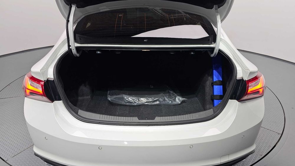 Chevrolet Malibu Turbo 2.0 Redline