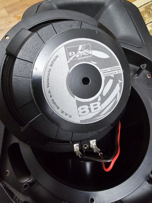 Пассивные колонки DAS AUDIO DR-108