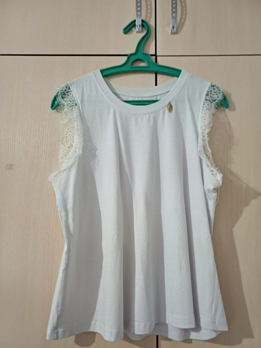 продам школьную юбку+пиджак+тенниска