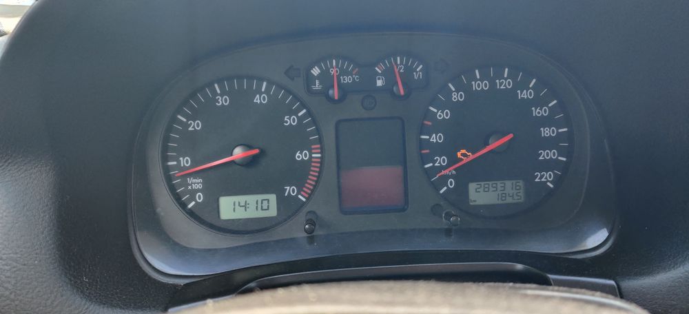 VOLKSWAGEN Golf 2003 — imagine 3