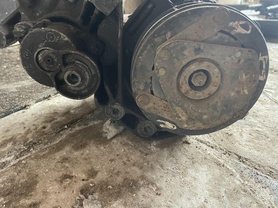 Компрессор кондиционера Опель Вектра Б (рестайлинг)