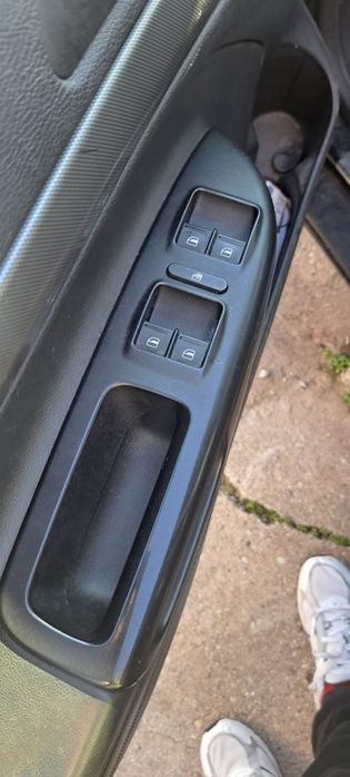 Vand acest bolid skoda