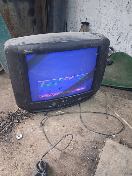 Телевизор LG  рабочи сост