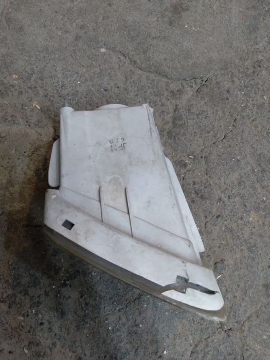 Противотуманка Сефиро, Тойта 25