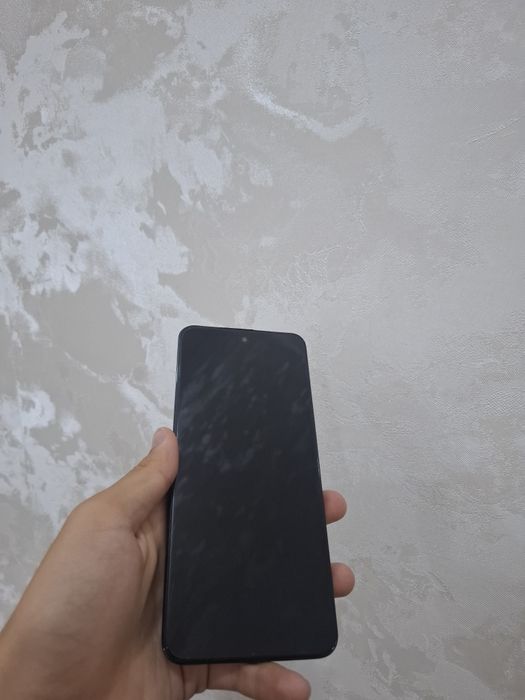 Vivo Y28 v2352 (bu telefon) karobka dakument bor.