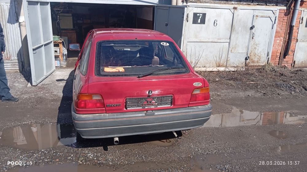 Продам Форд Эскорт