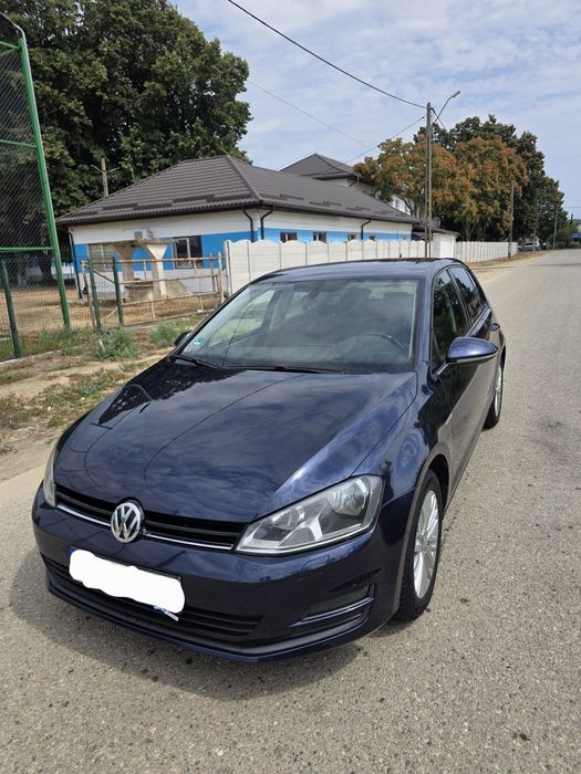 Volkswagen Golf 7 editia CUP