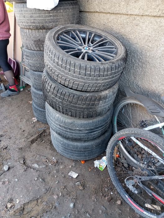 Продам диски R18 оригинал