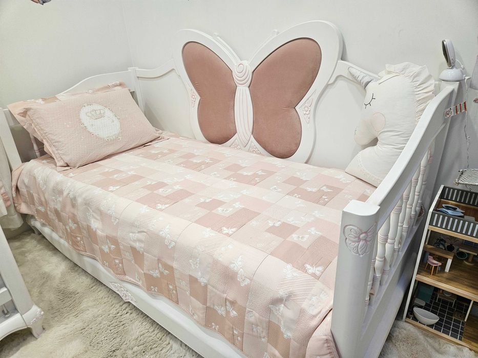 Легла за бебе и мама Пеперуда!