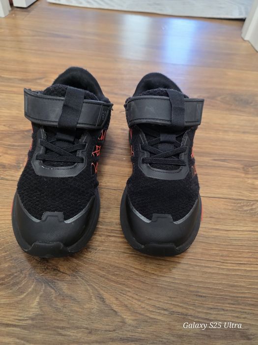 Детски маратонки Adidas Marvel