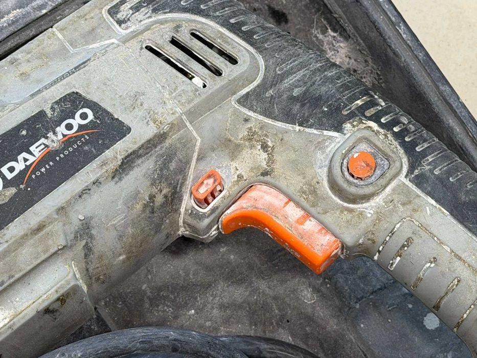 Перфоратор Daewoo DARH26-105C