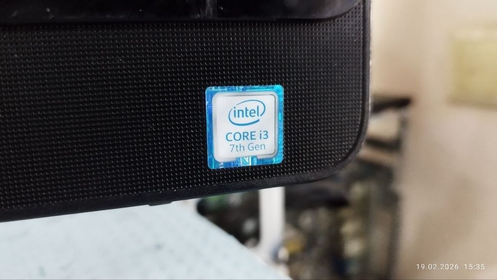 Моноблок DELL 22" DDR4