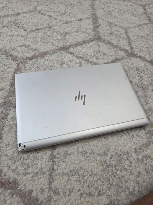 Vand Laptop HP Elitebook 840 G7