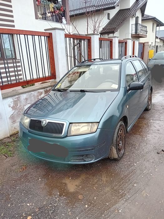 Vând Skoda Fabia, 2005, motor 1.2 benzina