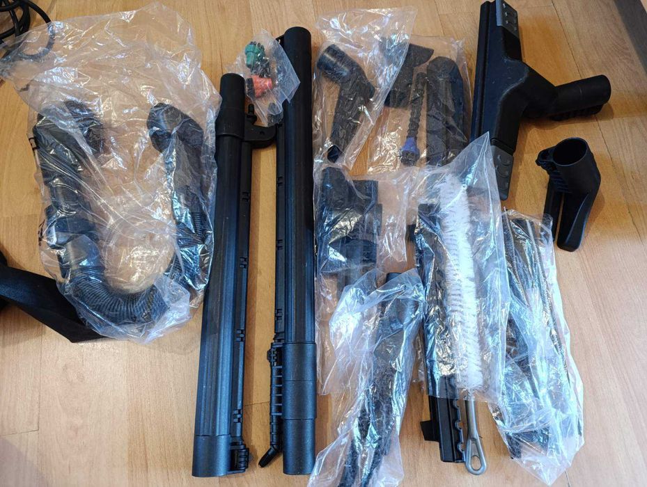 Karcher SV7  , 3 в 1: Почистване с пара, прахосмукачка и сушене!