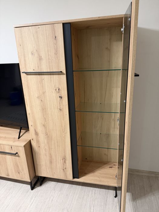 Холна секция  запазена по договаряне