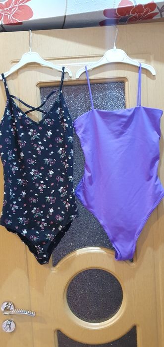 2 Body Bershka si Sinsay., ambele la doar 45 lei