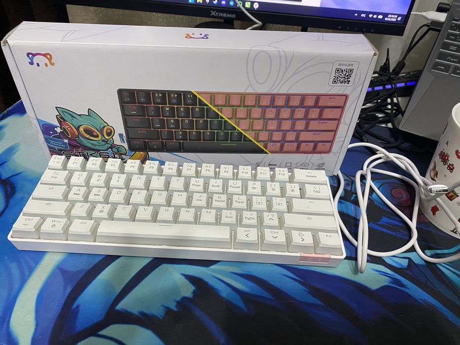 Продам клавиатуру.