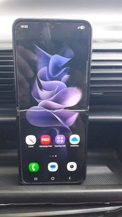Samsung Galaxy Z Flip3 5G