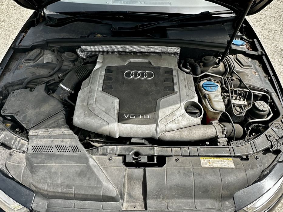Audi A4 B8 3.0TDI Quattro Ауди А4 Б8 239кс