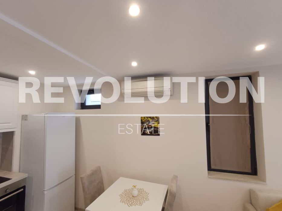 Дава се под наем Двустаен апартамент в Варна, Зимно кино Тракия - 44 кв.м за 610 € - Снимка #2