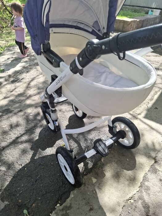 Продам  коляску синию