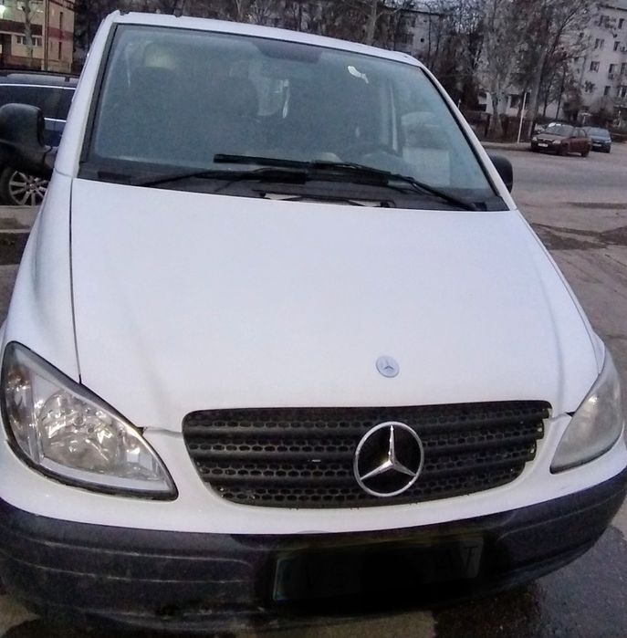 Vînd  Mercedes Vito sau schimb cu ceva mai mare