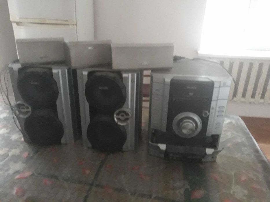 Музыкальный центр