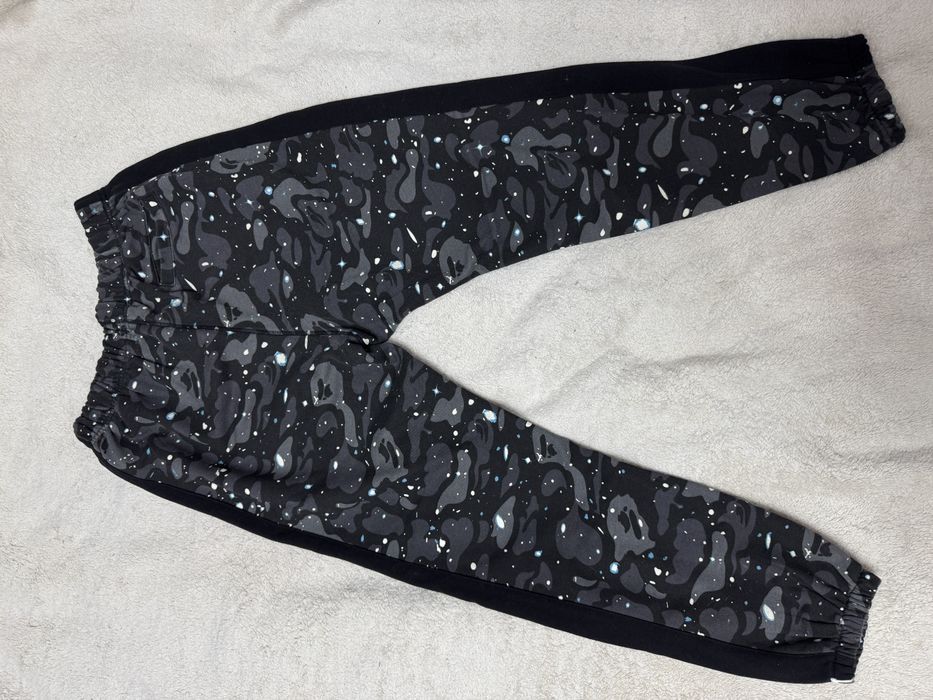 Продам Стильные штаны трико Bape