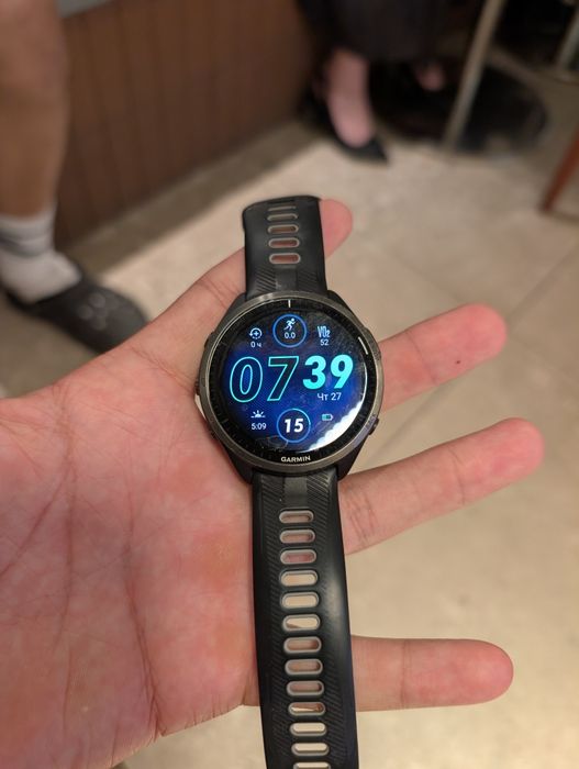 Garmin forerunner 965 в идеальном состоянии