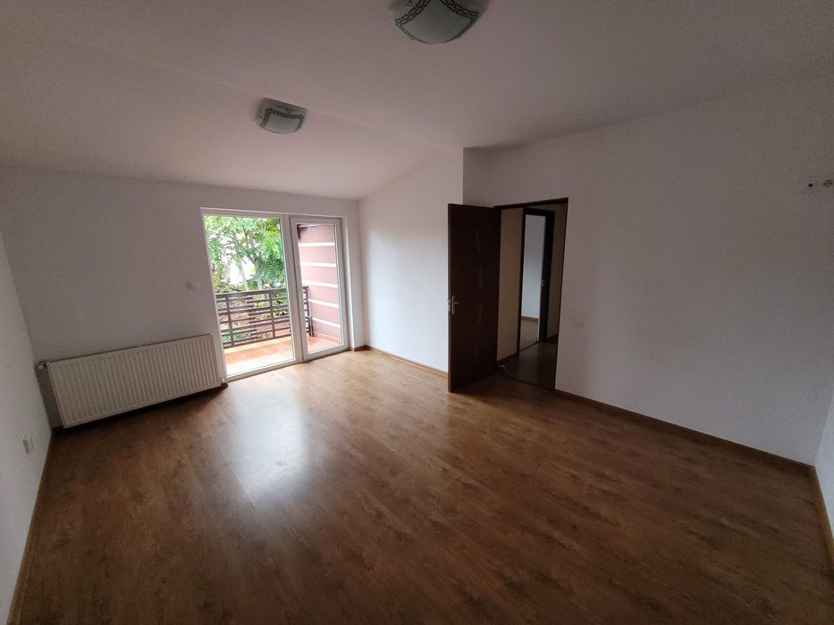 Casă 130 mp, P+M, 4 camere, 2 băi | Aleea Vlăsiei – sediu, cabinet, after-school sau locuință