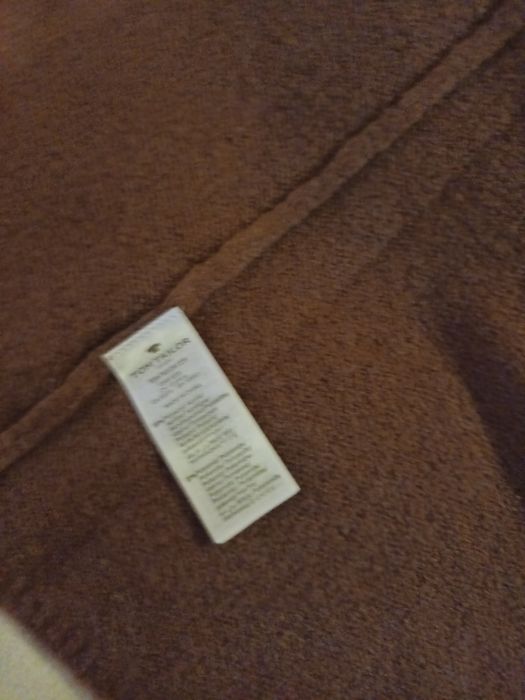 Fular cu caciula imoreuna de femei marca Tom Tailor maro