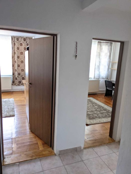 PROPRIETAR: Inchiriez Apartament cu 2 camere decomandate in Complex, mobilat, clima