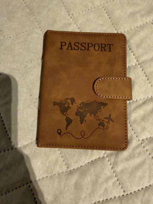 Калъфи за паспорт, с отделения за карти