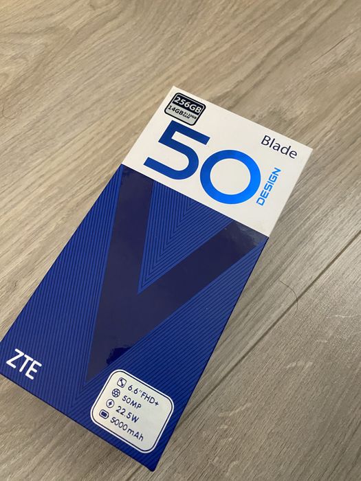 Telefon ZTE Blade V50