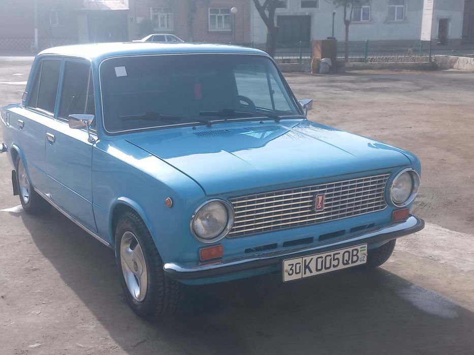 Сотилади ок ранги краскаси бита крилода бор колган жийга жавоб