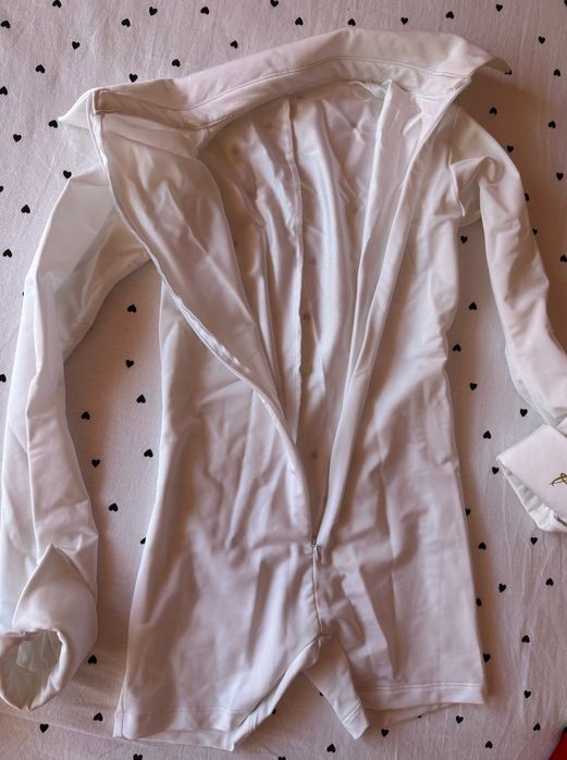 Бяла риза и вратовръзка за състезание, спортни танци , латина